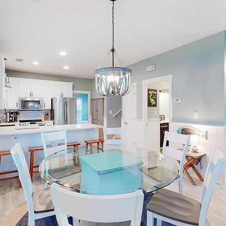 Champagne Shore Destin Luaran gambar